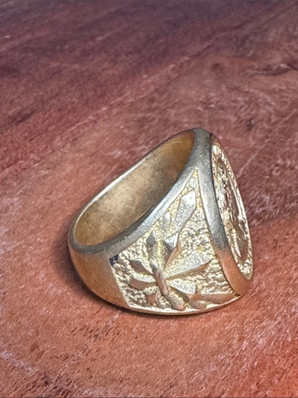 Men's Gold tone  Coin Signet Ring - Classic Profile Design